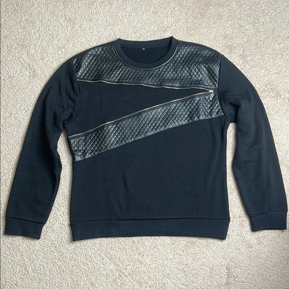Black Quilted Men's Sweater with Zippered Design - Picture 1 of 5